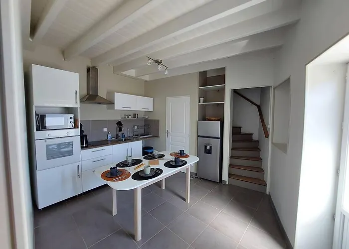 La Maisonnette Du Marais * Fontaines (Pays de la Loire)